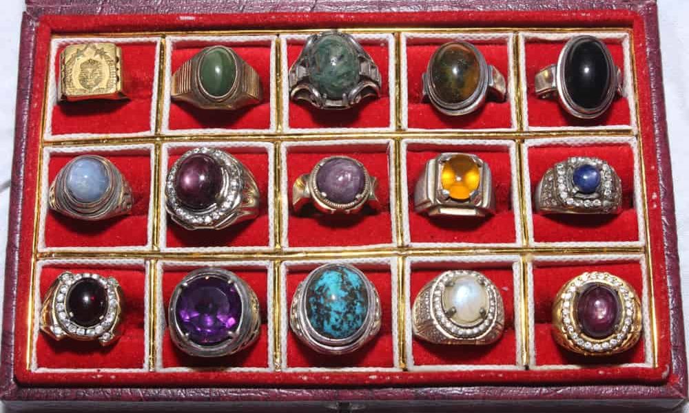 types of stones for rings
