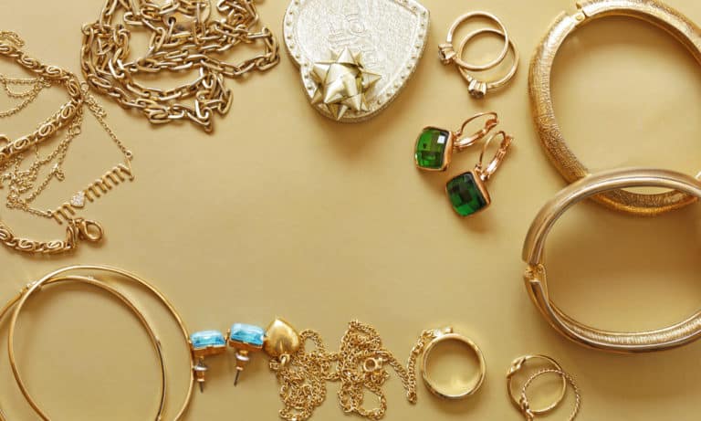 27 Homemade Gold Jewelry Ideas You Can DIY Easily