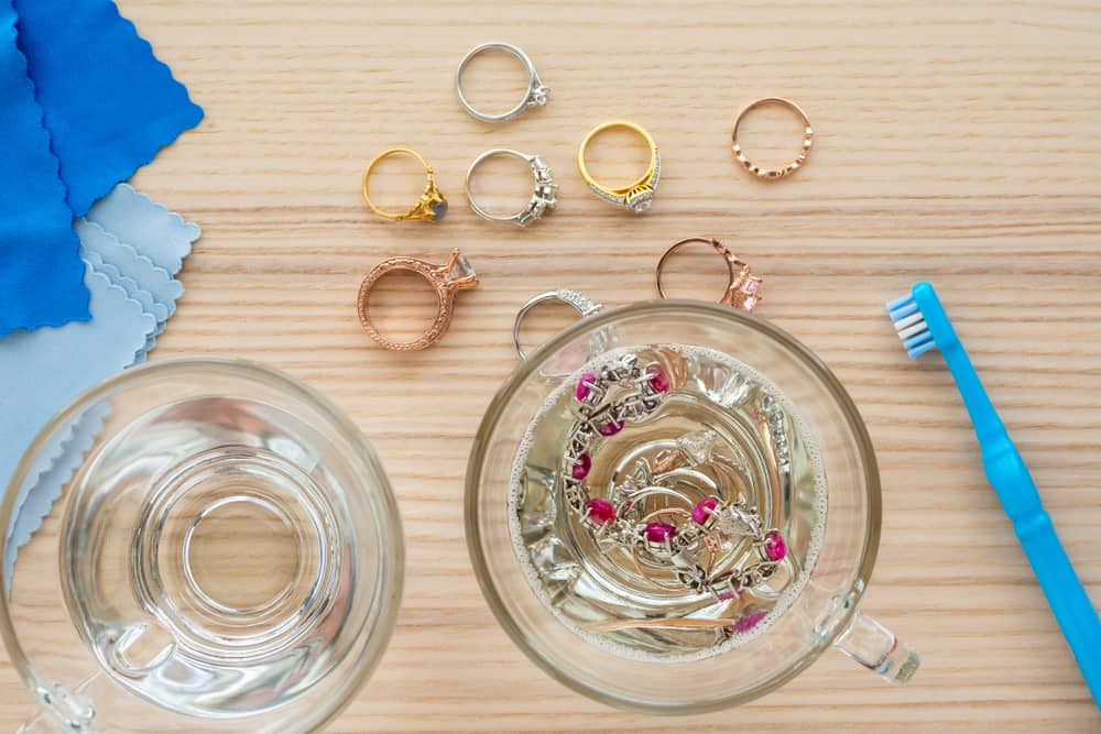 28 Homemade Jewelry Cleaners You Can DIY Easily