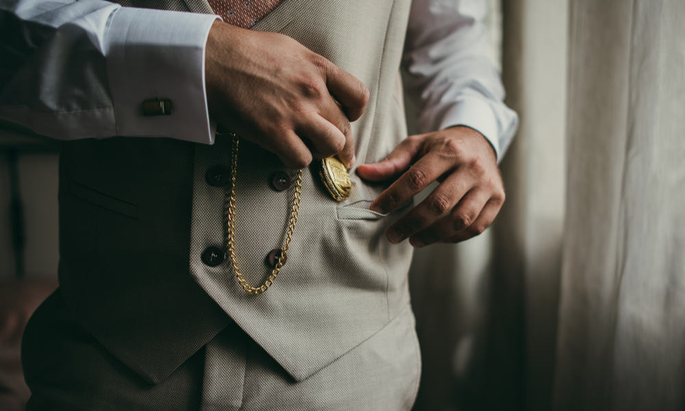 8 Ways to Tell If Pocket Watch Is Gold