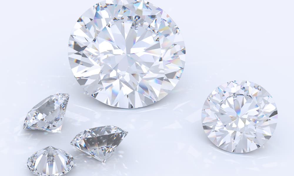 radiant cut diamond ring vs cubic zirconia
