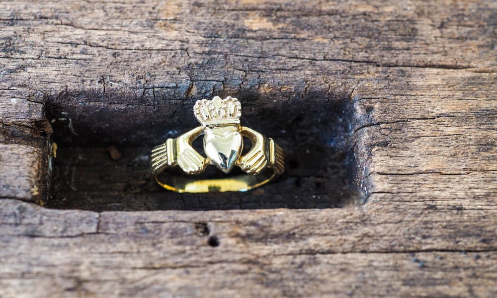Fun facts the Claddagh ring in pop culture