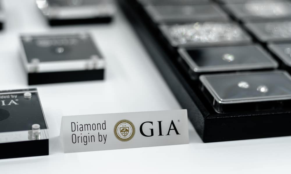 What Is a GIA Certified Diamond (Complete Graded Process)