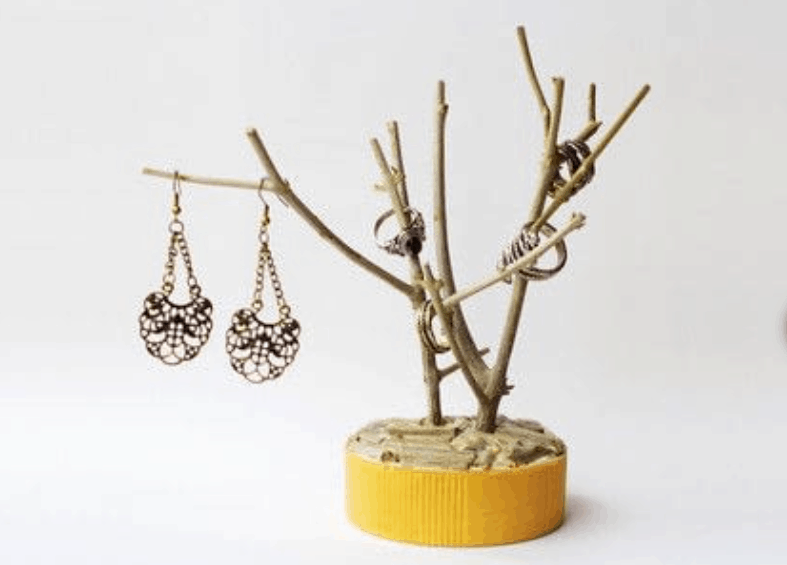 DIY Branch Jewelry Holder – How to Make a Jewelry Tree
