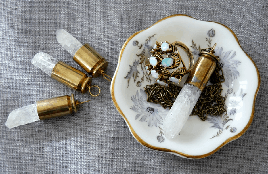 DIY Bullet Shell Casing Necklace – Dans le Lakehouse
