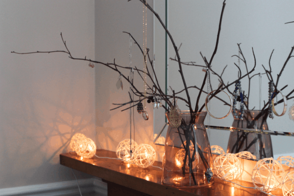 DIY Jewelry tree – The Conscious Student