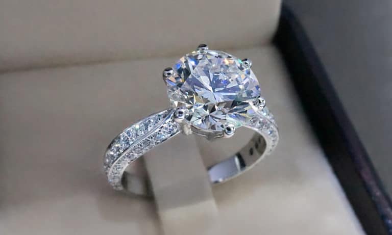 How Much Does It Cost To Reset a Diamond Ring