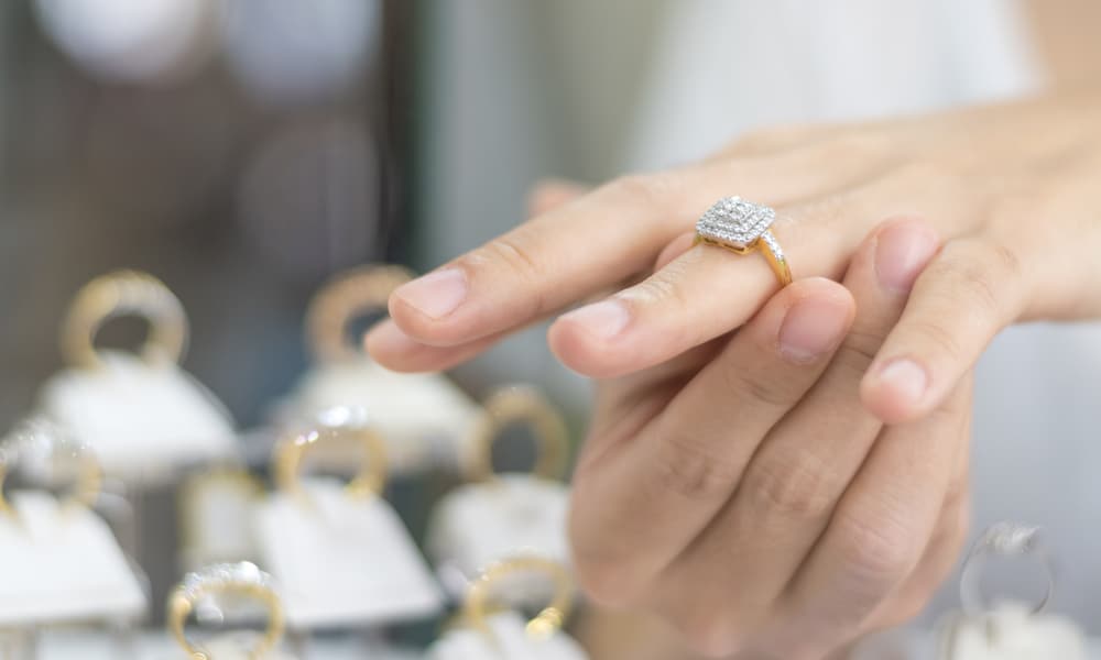 Should You Buy Synthetic Diamond or Real Diamond