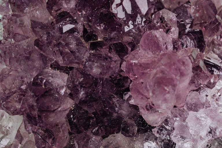 10 Places to Find Gemstones in the US