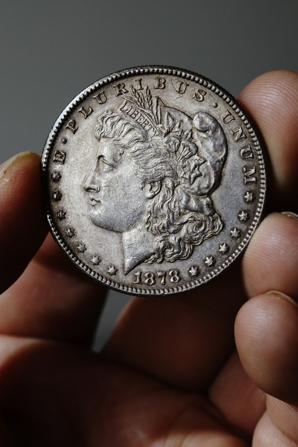 Factors that influence the value of coin Morgan Silver Dollar