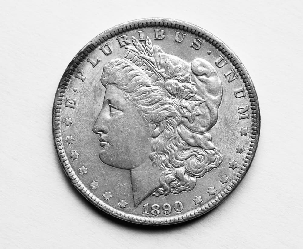 Obverse features