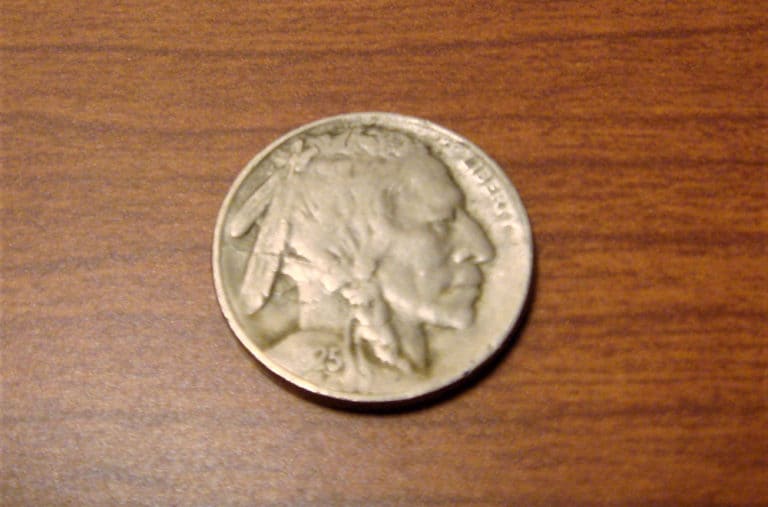 How Much is a 1925 Buffalo Nickel Worth? (Price Chart)